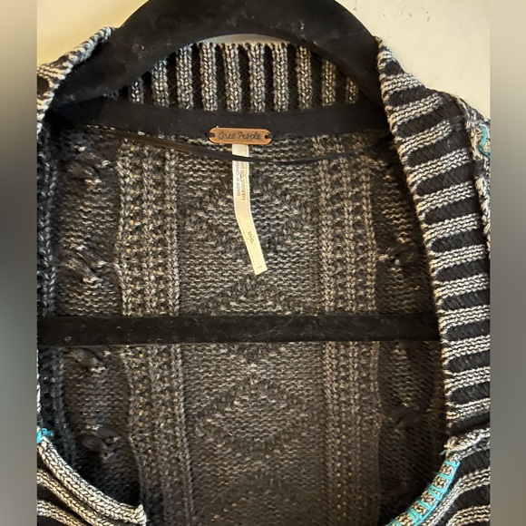 Free People All Washed Out Cardi - Picture 4 of 8